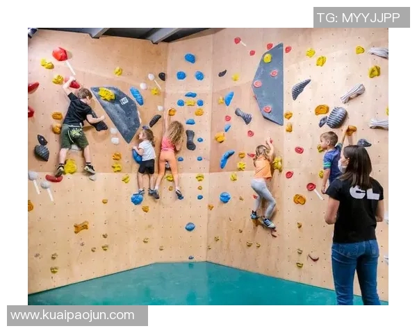 广州攀岩队的战术分析与训练策略探讨攀岩热点解读