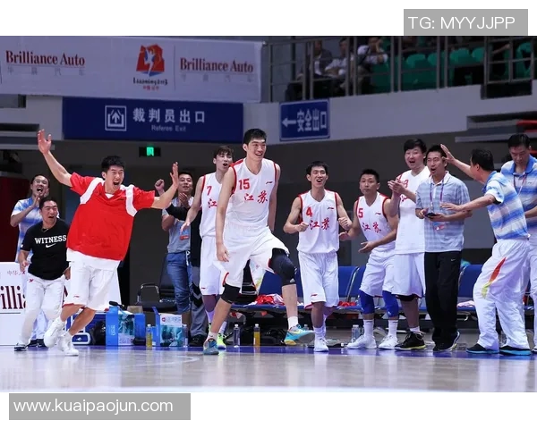 篮球灵活性排行榜揭晓上海篮球队荣登第五名引发关注与讨论 篮球灵活性排行榜揭晓上海篮球队荣登第五名引发关注与讨论